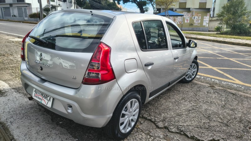 SANDERO 1.6 EXPRESSION 8V FLEX 4P MANUAL - 2013 - CAXIAS DO SUL