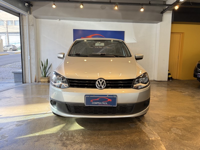 FOX 1.6 MI 8V FLEX 4P MANUAL - 2011 - BENTO GONçALVES