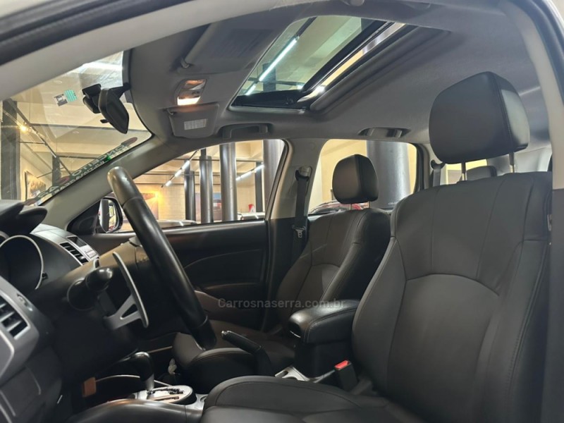 OUTLANDER 2.0 COMFORT 16V GASOLINA 4P AUTOMÁTICO - 2012 - NOVO HAMBURGO
