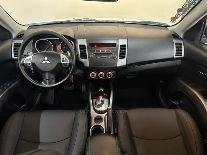 OUTLANDER 2.0 COMFORT 16V GASOLINA 4P AUTOMÁTICO - 2012 - NOVO HAMBURGO