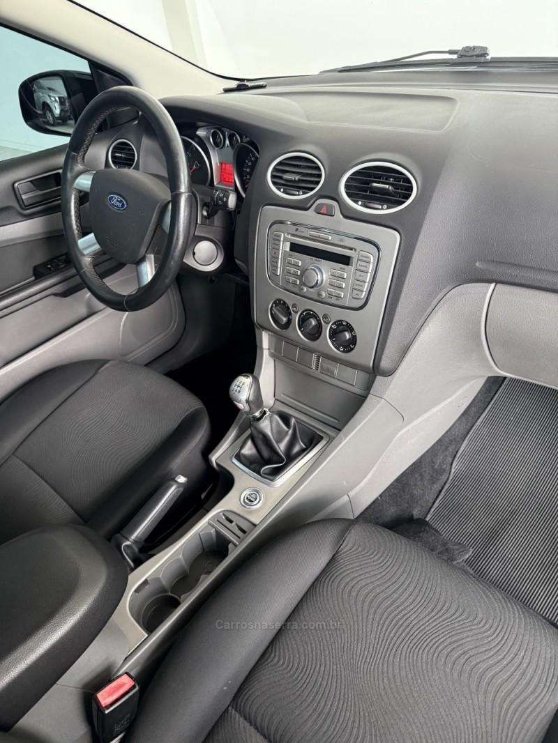 FOCUS 2.0 GLX SEDAN 16V FLEX 4P MANUAL - 2013 - BENTO GONçALVES