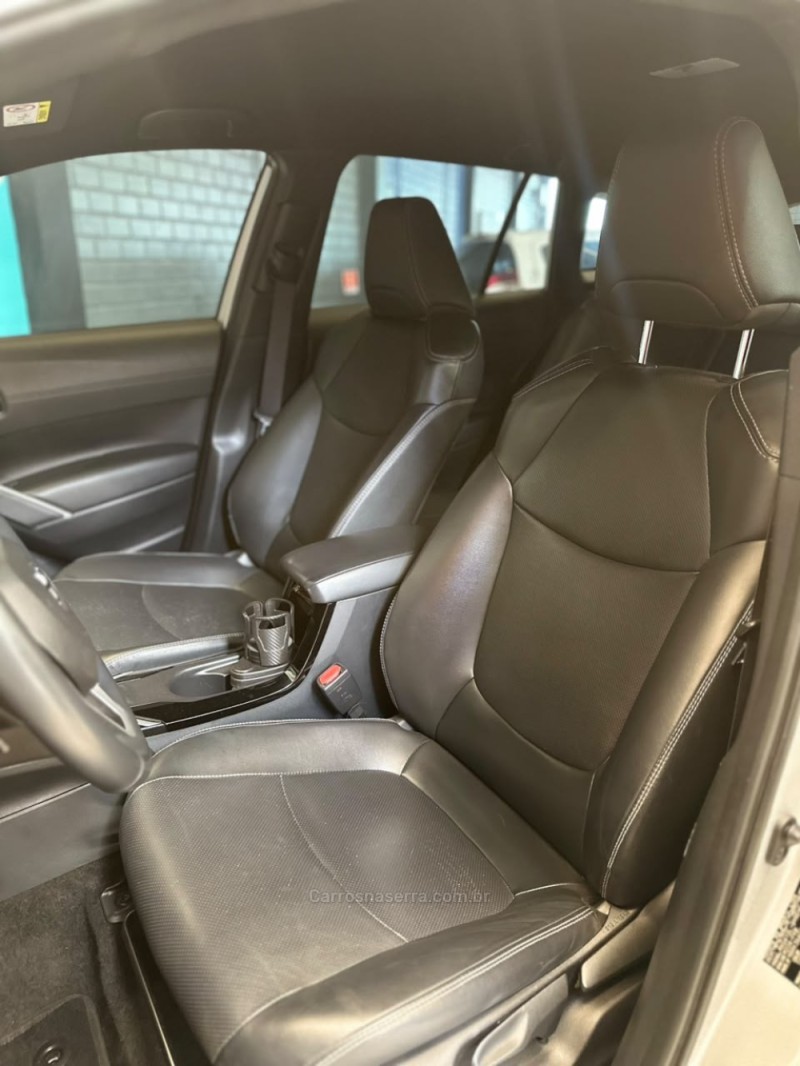 COROLLA 2.0 CROSS XRE 16V FLEX 4P AUTOMÁTICO - 2023 - NOVO HAMBURGO