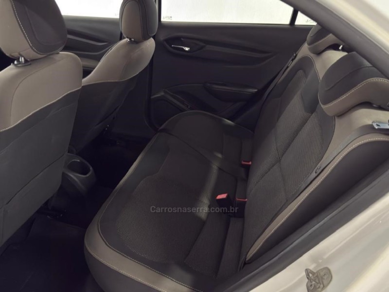 PRISMA 1.4 MPFI LTZ 8V FLEX 4P MANUAL - 2014 - VACARIA