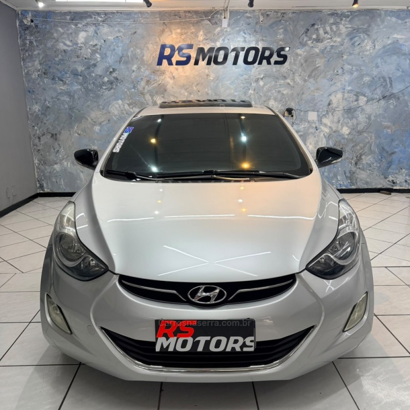 ELANTRA 1.8 GLS 16V GASOLINA 4P AUTOMÁTICO - 2013 - CAXIAS DO SUL