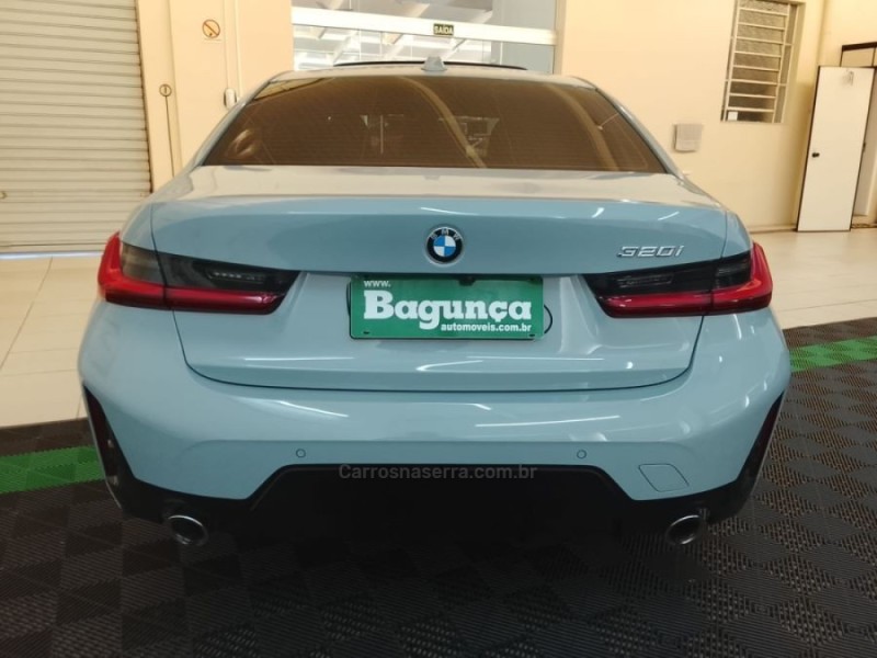 320I 2.0 M SPORT 16V TURBO ACTIVEFLEX 4P AUTOMÁTICO - 2025 - NOVO HAMBURGO