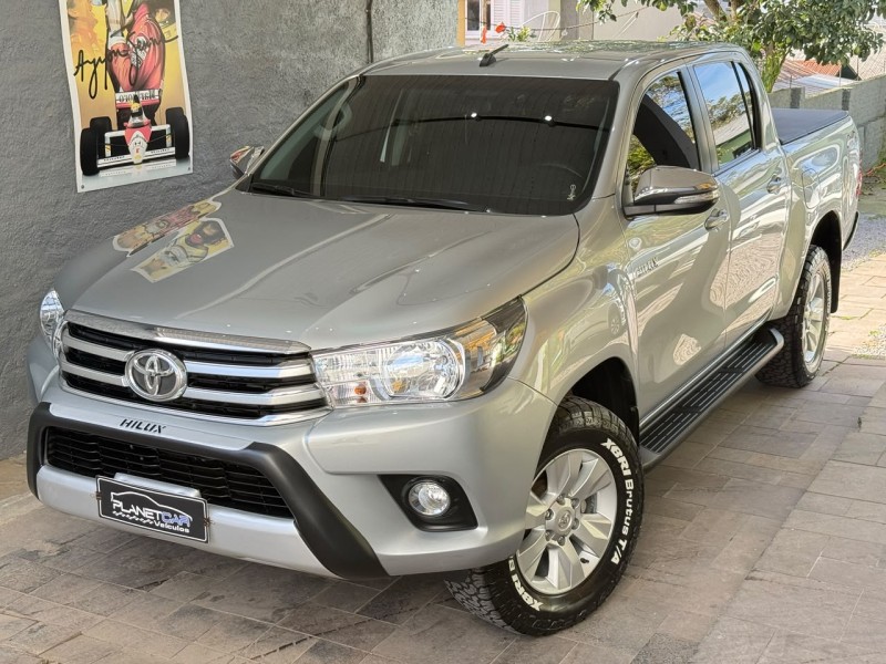 hilux 2.8 srv 4x4 cd 16v diesel 4p automatico 2017 farroupilha