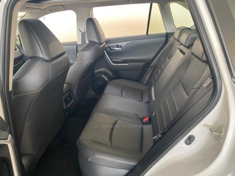 RAV4 2.5 SX CONNECT AWD VVT-IE HYBRID 4P AUTOMÁTICO - 2024 - LAJEADO