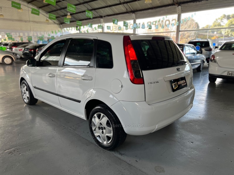 FIESTA 1.6 ROCAM SE 8V FLEX 4P MANUAL - 2014 - CAXIAS DO SUL