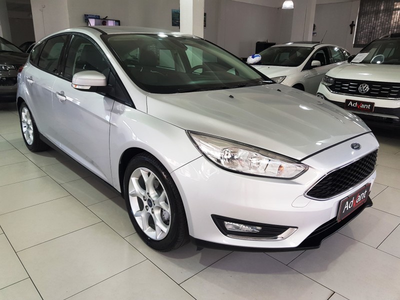 FOCUS 2.0 SE PLUS 16V FLEX 4P AUTOMÁTICO - 2018 - CAXIAS DO SUL