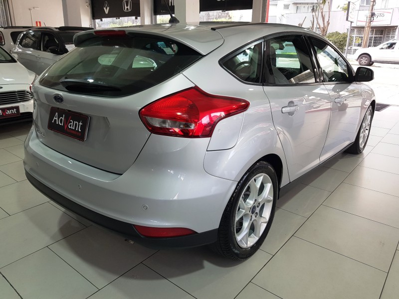 FOCUS 2.0 SE PLUS 16V FLEX 4P AUTOMÁTICO - 2018 - CAXIAS DO SUL