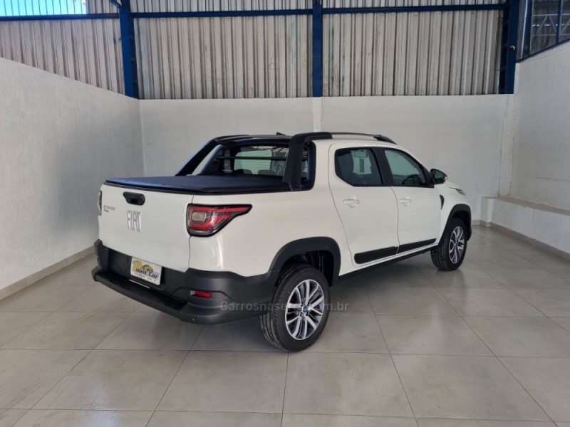 STRADA 1.3 VOLCANO CD 8V FLEX 4P MANUAL - 2027 - VACARIA