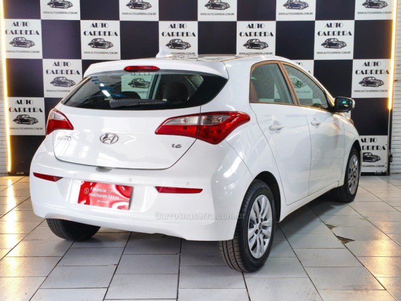 HB20 1.6 COMFORT 16V FLEX 4P MANUAL - 2017 - NOVO HAMBURGO