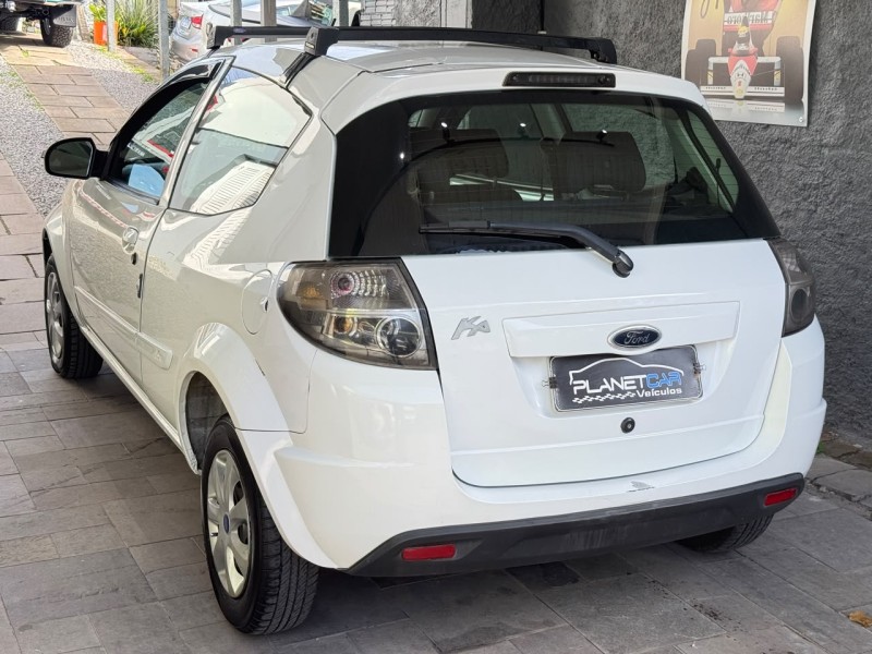 KA 1.0 MPI 8V FLEX 2P MANUAL - 2013 - FARROUPILHA