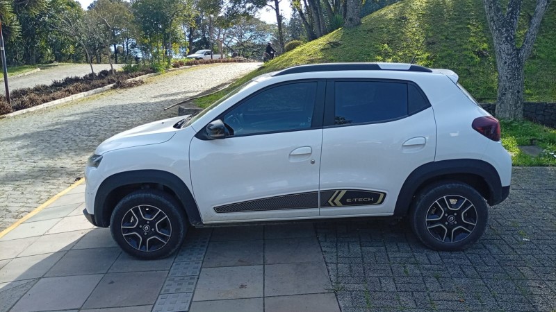 KWID E-TECH ELÉTRICO 4P AUTOMÁTICO - 2024 - FARROUPILHA