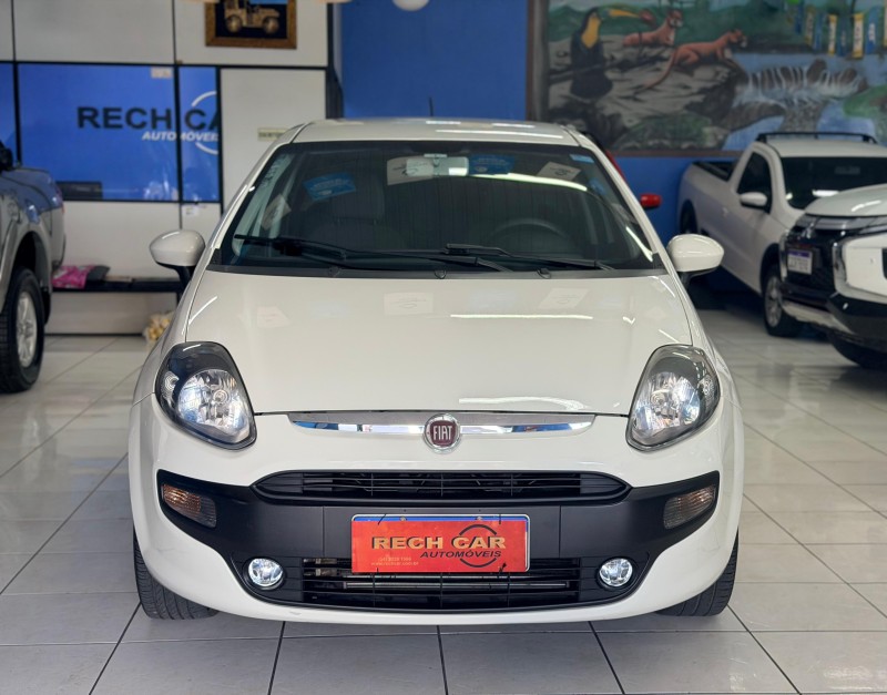 PUNTO 1.4 ATTRACTIVE ITALIA 8V FLEX 4P MANUAL - 2013 - CAXIAS DO SUL