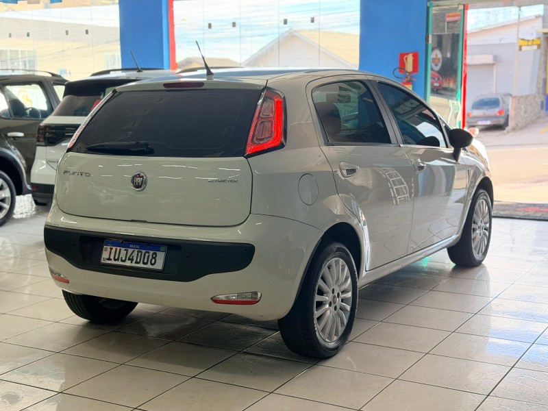 PUNTO 1.4 ATTRACTIVE ITALIA 8V FLEX 4P MANUAL - 2013 - CAXIAS DO SUL