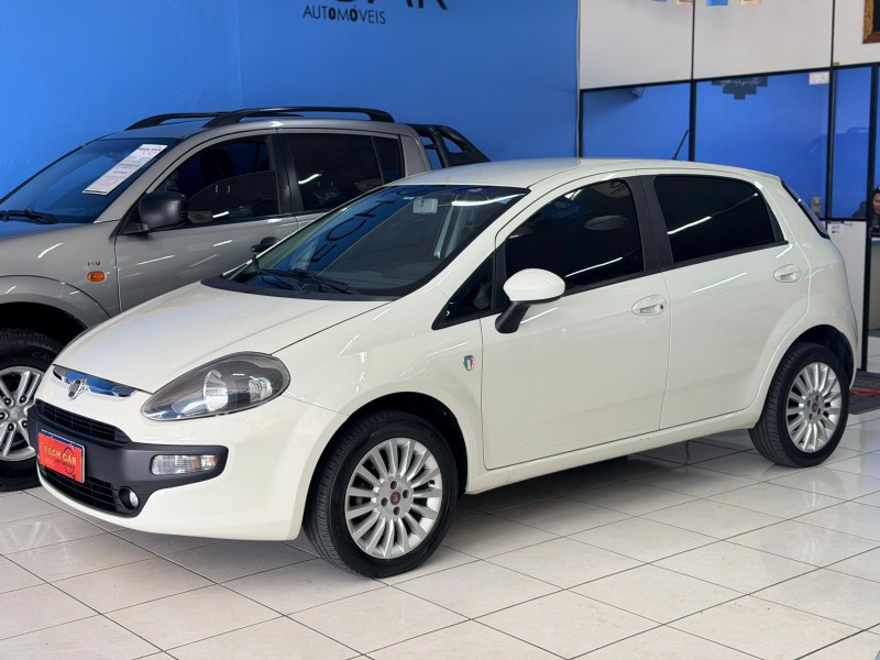 PUNTO 1.4 ATTRACTIVE ITALIA 8V FLEX 4P MANUAL - 2013 - CAXIAS DO SUL