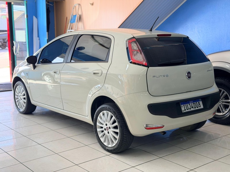 PUNTO 1.4 ATTRACTIVE ITALIA 8V FLEX 4P MANUAL - 2013 - CAXIAS DO SUL