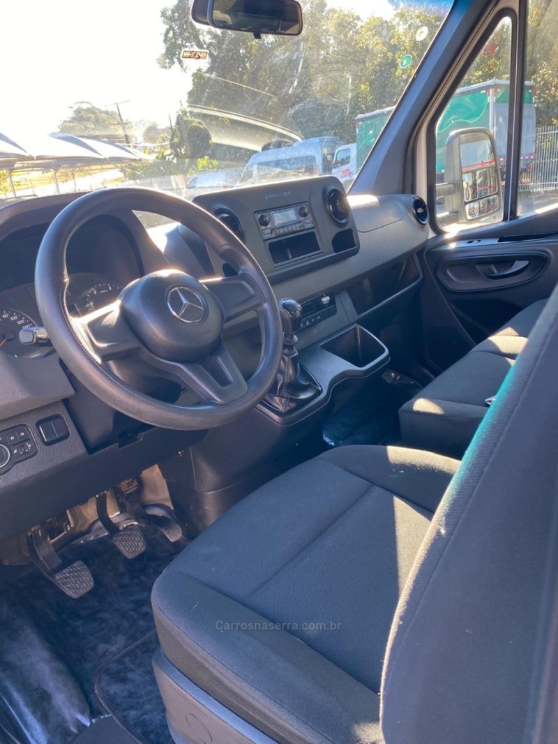 SPRINTER 2.0 417 CHASSI LONGO TURBO DIESEL 2P MANUL - 2025 - LAJEADO