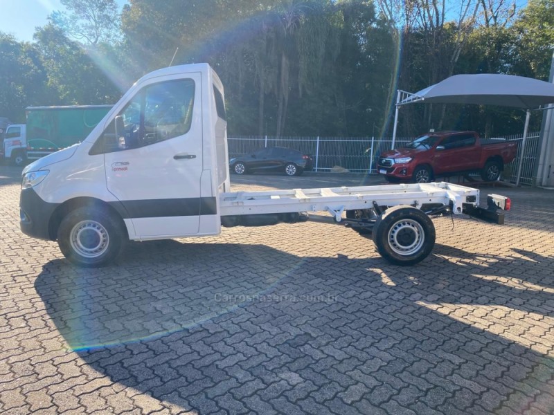 SPRINTER 2.0 417 CHASSI LONGO TURBO DIESEL 2P MANUL - 2025 - LAJEADO