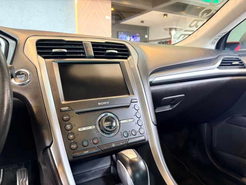 FUSION 2.0 TITANIUM PLUS AWD 16V GASOLINA 4P AUTOMÁTICO - 2016 - CAMPO BOM