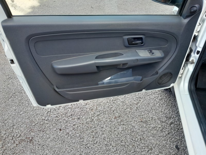 STRADA 1.4 MPI HARD WORKING CS 8V FLEX 2P MANUAL - 2018 - VERANóPOLIS