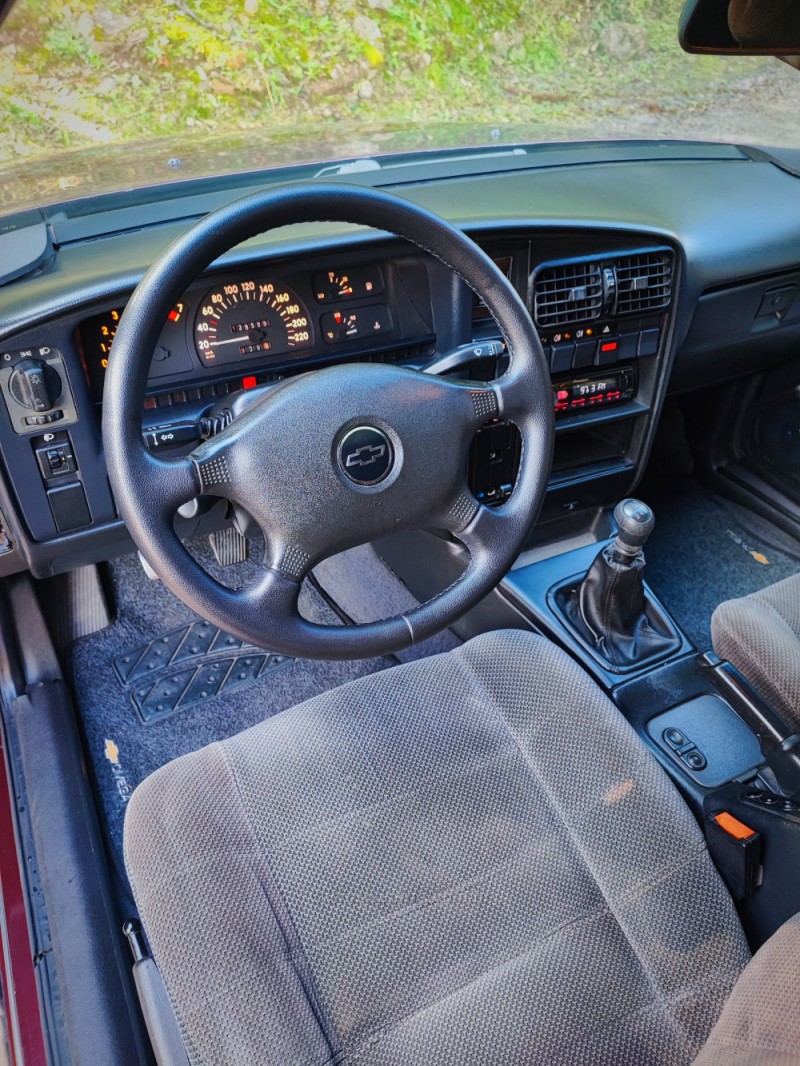 OMEGA 2.0 MPFI GLS 8V GASOLINA 4P MANUAL - 1993 - FARROUPILHA
