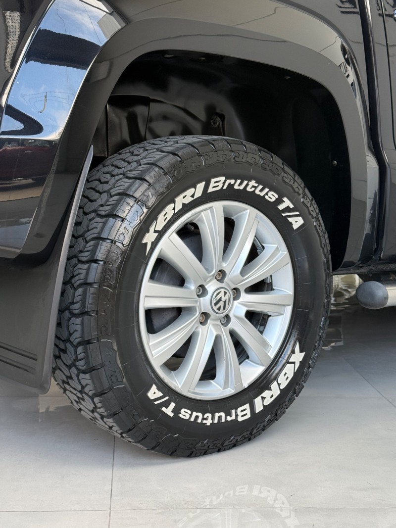AMAROK 2.0 HIGHLINE 4X4 CD 16V TURBO INTERCOOLER DIESEL 4P AUTOMÁTICO - 2016 - CAXIAS DO SUL