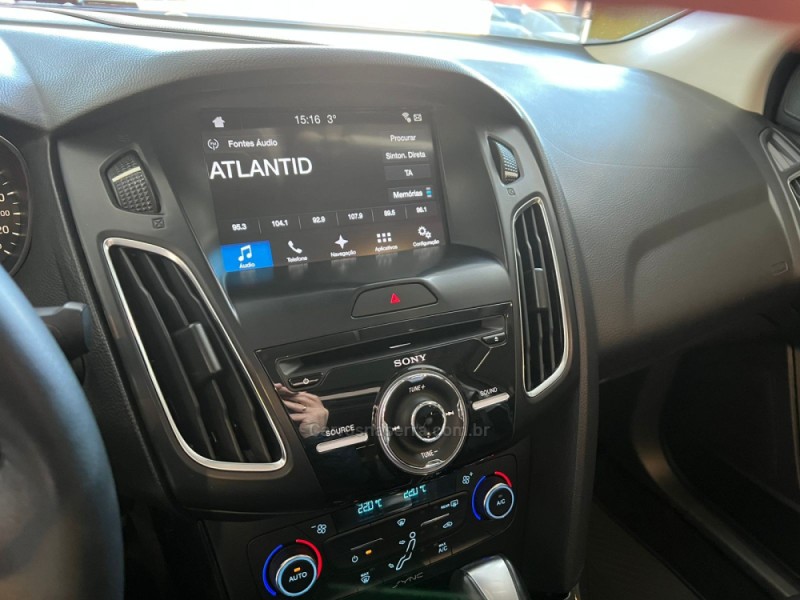 FOCUS 2.0 TITANIUM PLUS FASTBACK 16V FLEX 4P AUTOMÁTICO - 2018 - CAXIAS DO SUL
