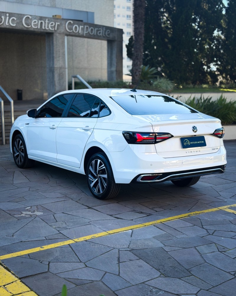 VIRTUS 1.0 200 TSI HIGHLINE AUTOMÁTICO - 2025 - NOVO HAMBURGO