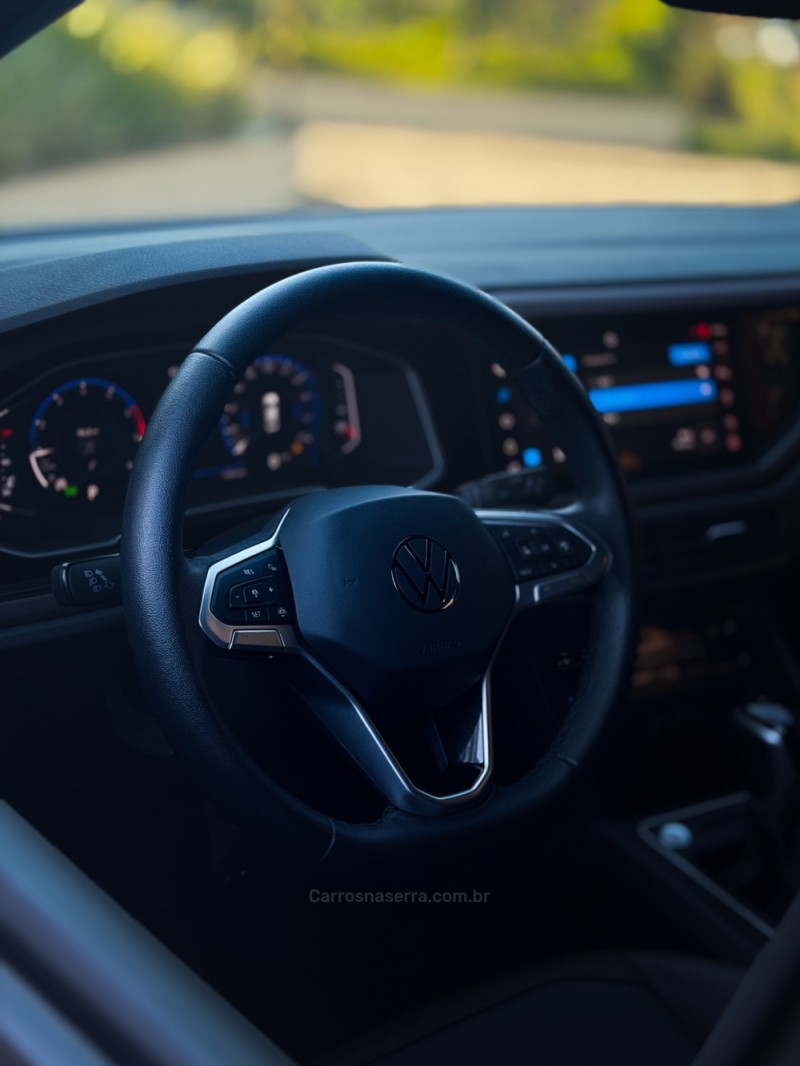 VIRTUS 1.0 200 TSI HIGHLINE AUTOMÁTICO - 2025 - NOVO HAMBURGO
