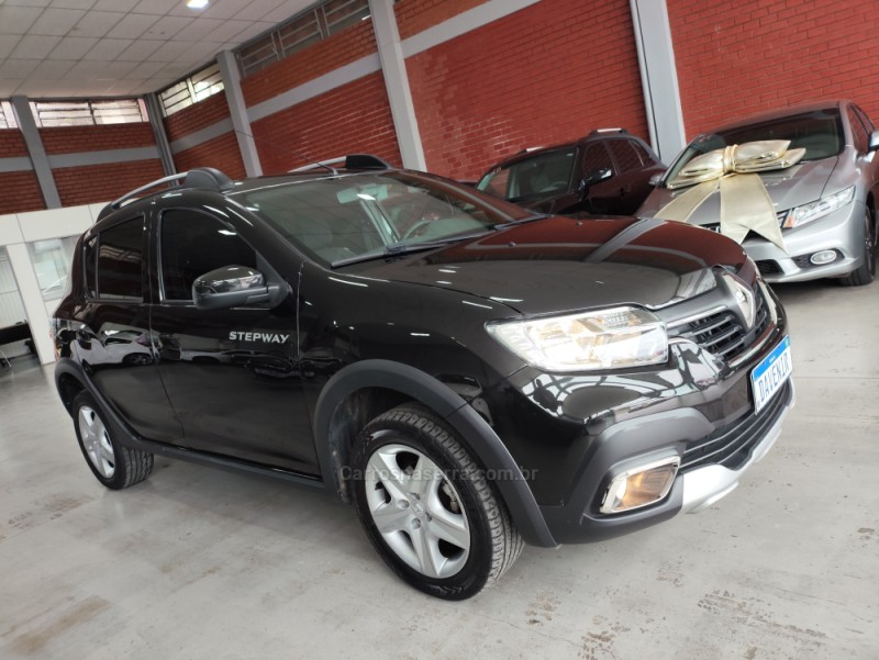 sandero 1.6 stepway zen 16v flex 4p manual 2022 taquara