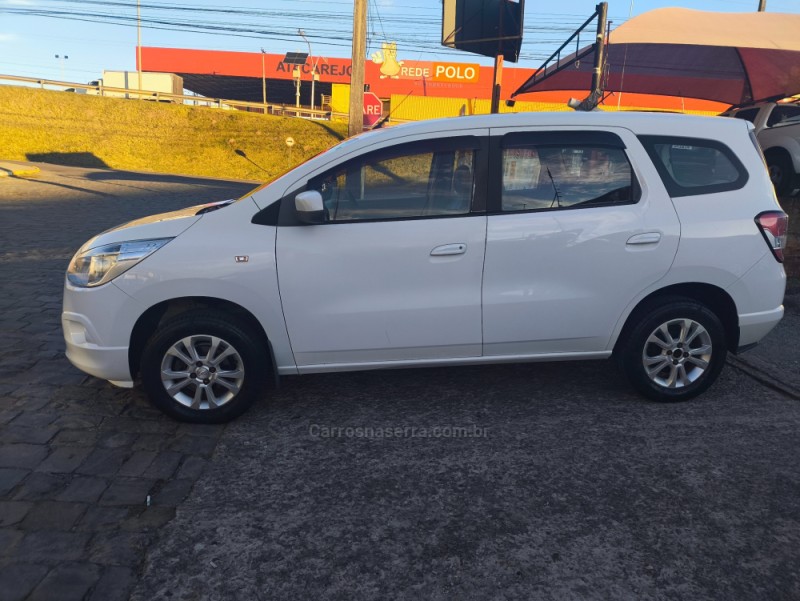 SPIN 1.8 LT 8V FLEX 4P MANUAL - 2014 - FARROUPILHA