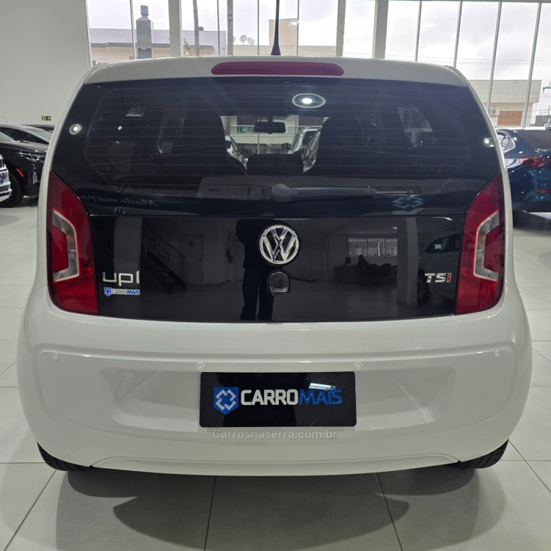 UP 1.0 TSI MOVE UP 12V FLEX 4P MANUAL - 2017 - SANTA CRUZ DO SUL