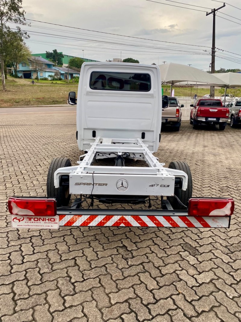 SPRINTER 2.0 417 CHASSI LONGO TURBO DIESEL 2P MANUL - 2024 - LAJEADO