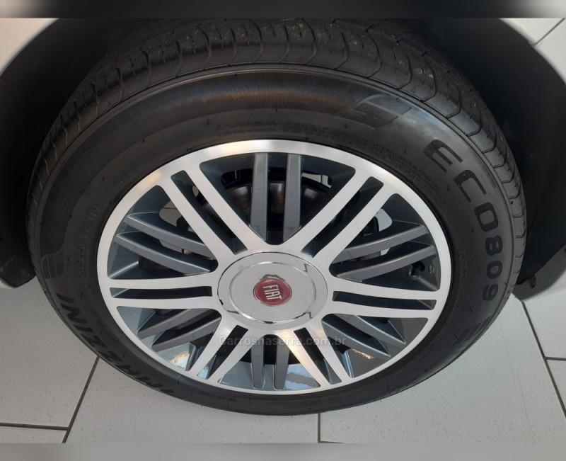 IDEA 1.6 MPI ESSENCE 16V FLEX 4P MANUAL - 2012 - GARIBALDI