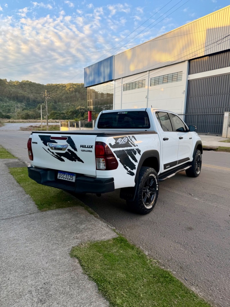 HILUX 2.8 SR CHALLENGE 4X4 CD 16V TURBO DIESEL 4P AUTOMÁTICO - 2019 - CAXIAS DO SUL
