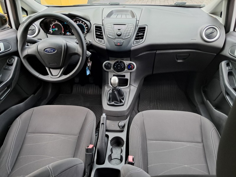 FIESTA 1.6 SE HATCH 16V FLEX 4P MANUAL - 2017 - CAXIAS DO SUL