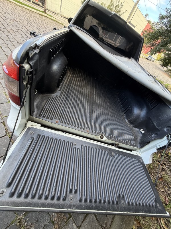 MONTANA 1.4 MPFI LS CS 8V FLEX 2P MANUAL - 2013 - CAXIAS DO SUL