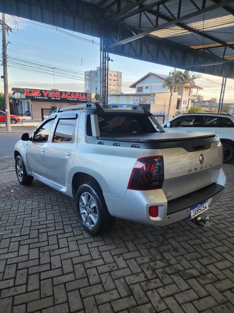 OROCH 1.6 16V DYNAMIQUE FLEX 4P MANUAL - 2021 - CAXIAS DO SUL