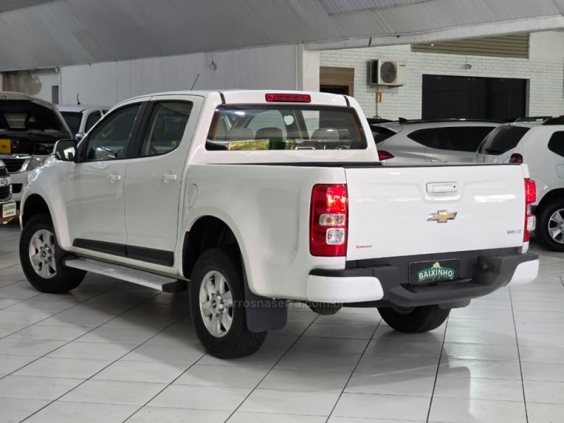 S10 2.4 LT 4X2 CD 8V FLEX 4P MANUAL - 2014 - SAPUCAIA DO SUL