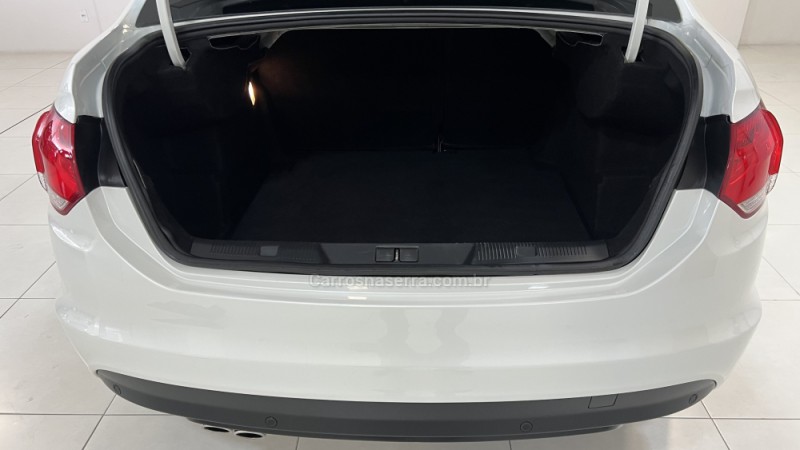 C4 LOUNGE 1.6 EXCLUSIVE 16V TURBO GASOLINA 4P AUTOMÁTICO - 2015 - BENTO GONçALVES