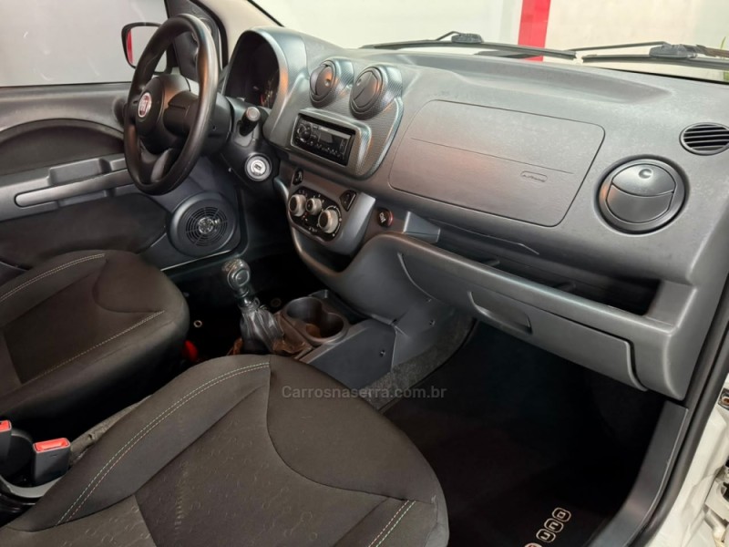 UNO 1.4 EVO ECONOMY 8V FLEX 4P MANUAL - 2014 - CAXIAS DO SUL