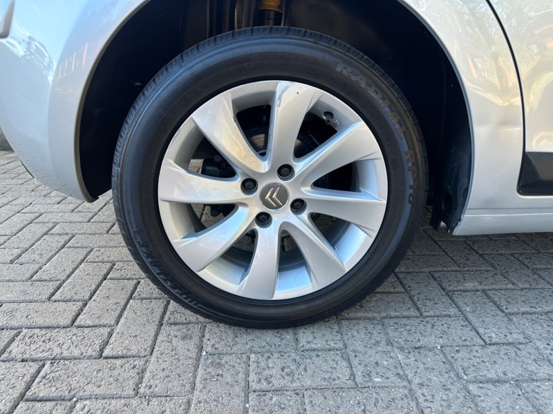C4 1.6 GLX 16V FLEX 4P MANUAL - 2011 - CAXIAS DO SUL