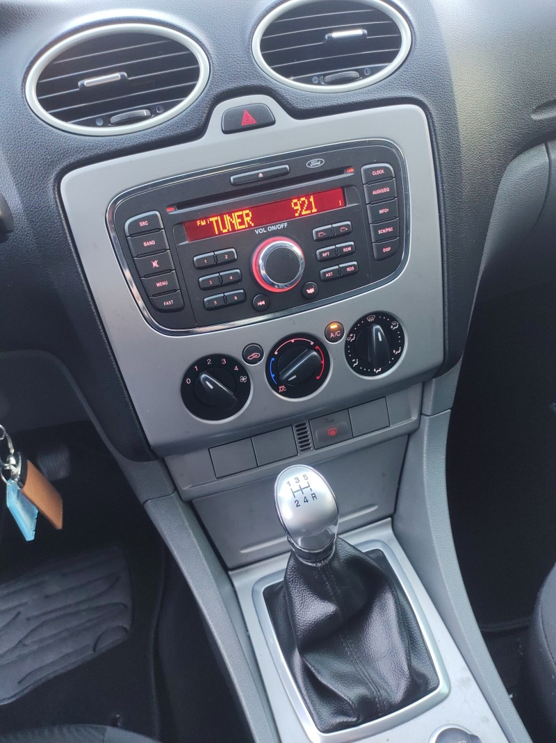 FOCUS 1.6 SE SEDAN 16V FLEX 4P MANUAL - 2013 - VALE REAL
