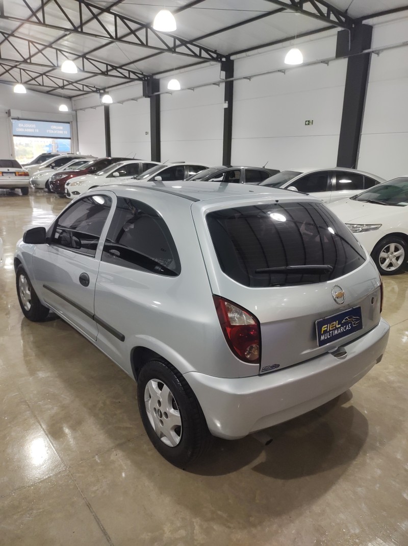 CELTA 1.0 MPFI SPIRIT 8V FLEX 2P MANUAL - 2011 - VALE REAL