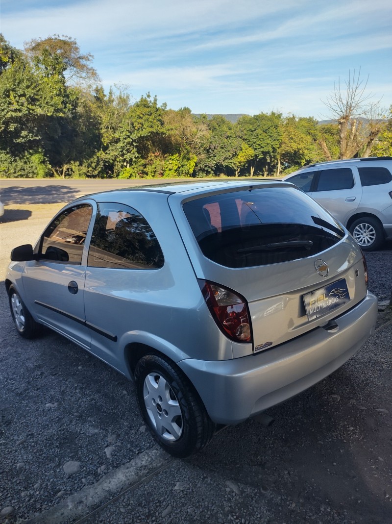 CELTA 1.0 MPFI SPIRIT 8V FLEX 2P MANUAL - 2011 - VALE REAL