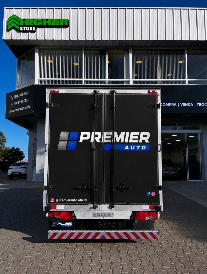 SPRINTER 2.2 CHASSI 415 EXTRA LONGO DIESEL 3P MANUAL - 2019 - CAXIAS DO SUL