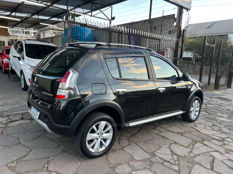 SANDERO 1.6 STEPWAY 16V FLEX 4P MANUAL - 2012 - CAXIAS DO SUL