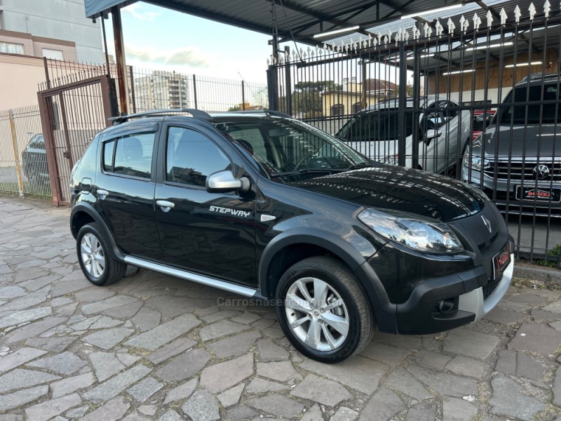 SANDERO 1.6 STEPWAY 16V FLEX 4P MANUAL - 2012 - CAXIAS DO SUL